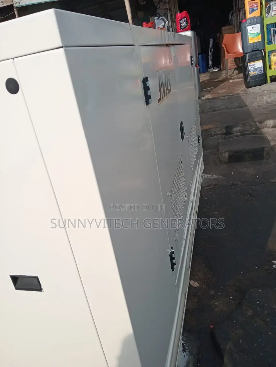 100 Kva Perkins Generator Super Silent Almost New One