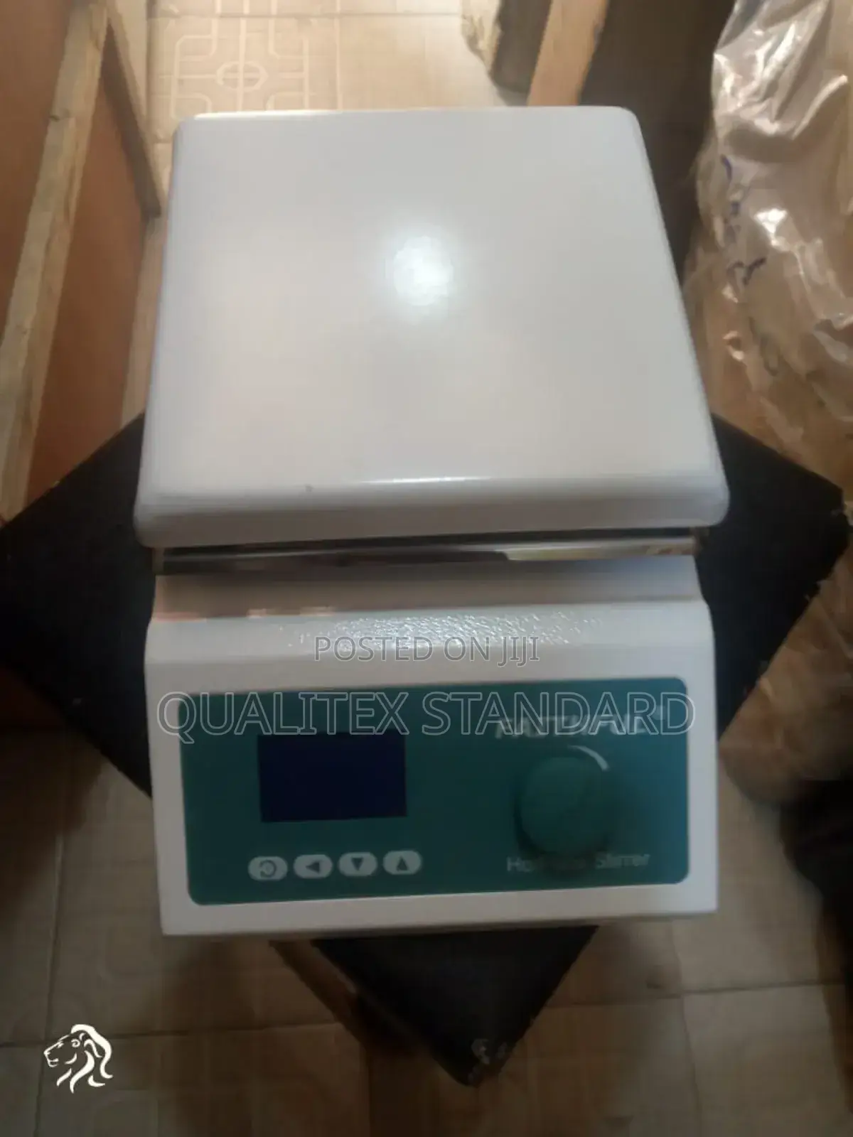 Hotplate Stirrer ( Uk )
