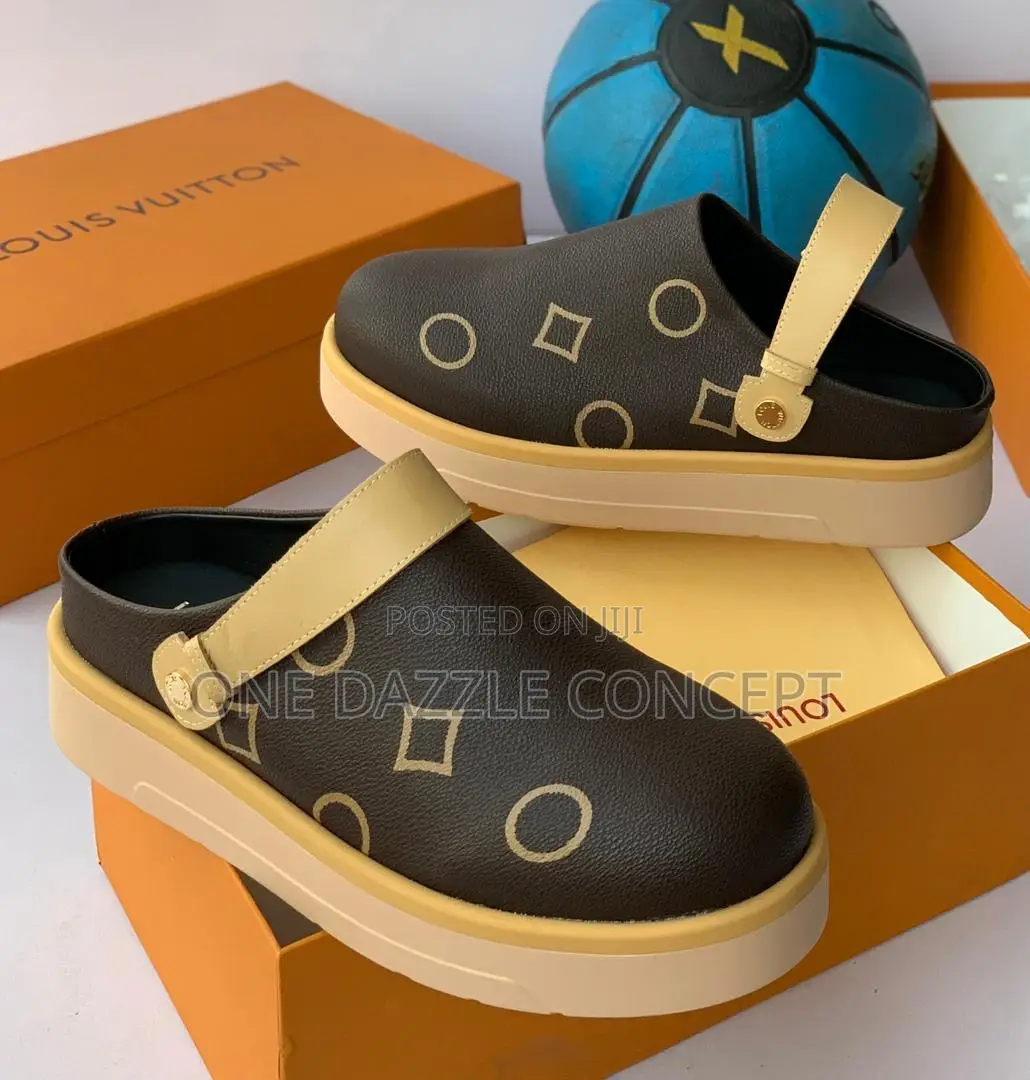 Louis Vuitton Clogs/ Half Shoe