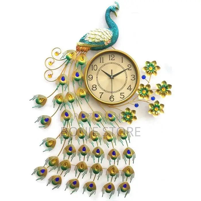 P015 Majestic Peacock Clock - Graceful Elegance for Any Room