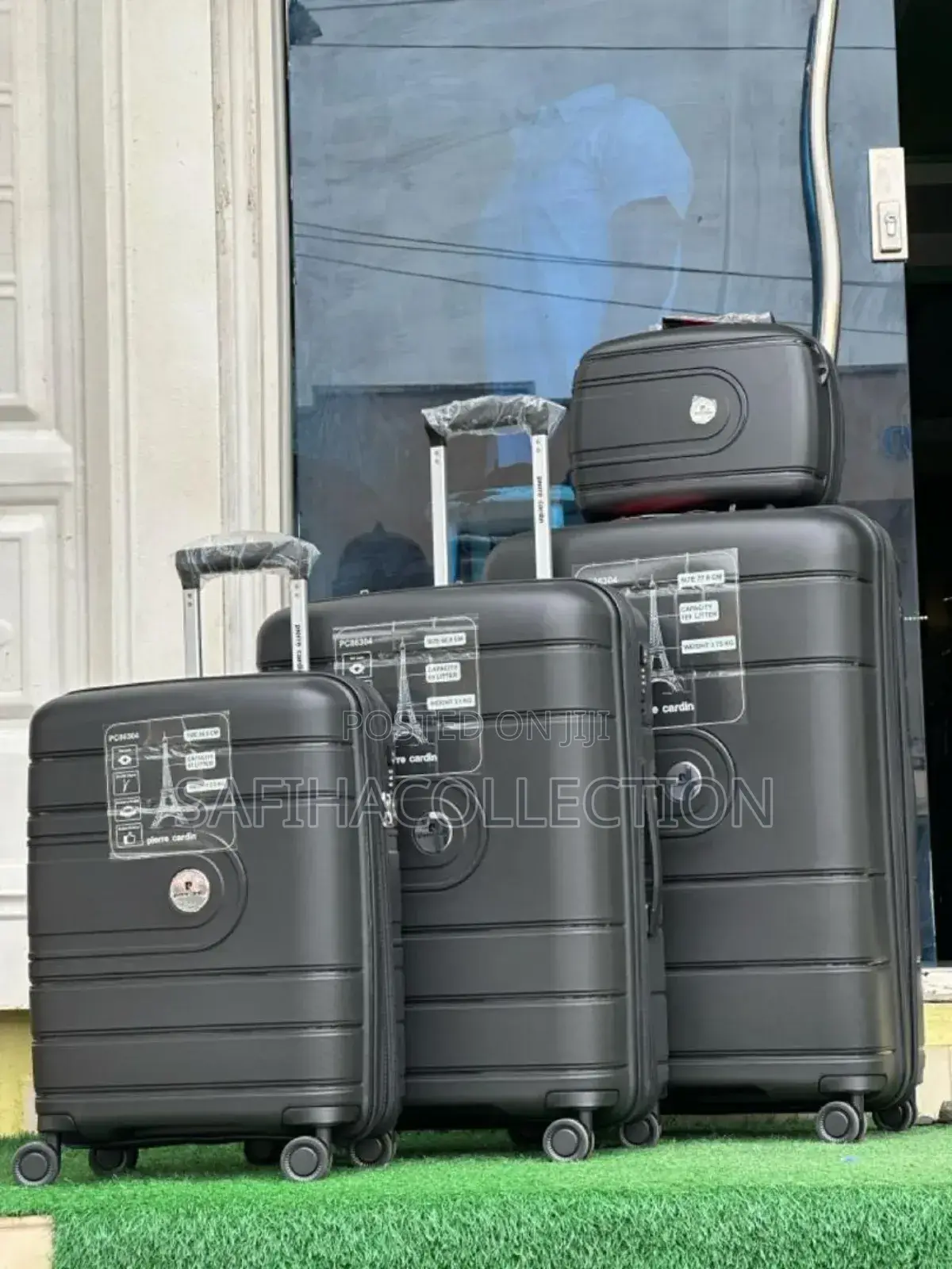 Pierre Cardin Set