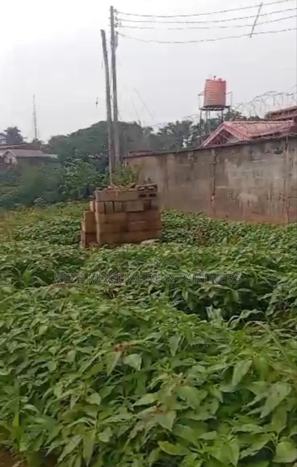 For Sale : 11⁄4 Plots at Off Apu Road , Rukpokwu
