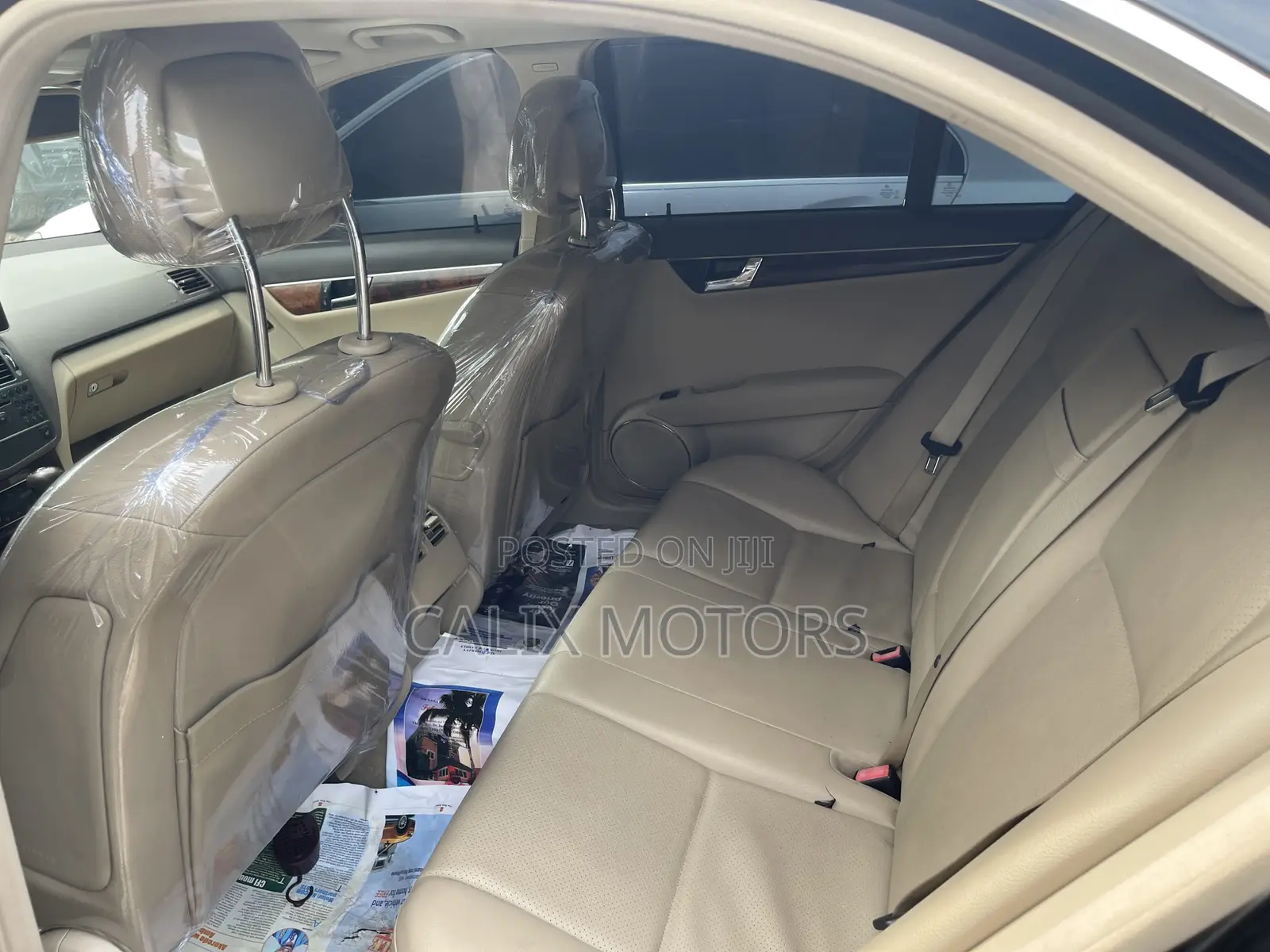 Mercedes-Benz C300 2010 Black