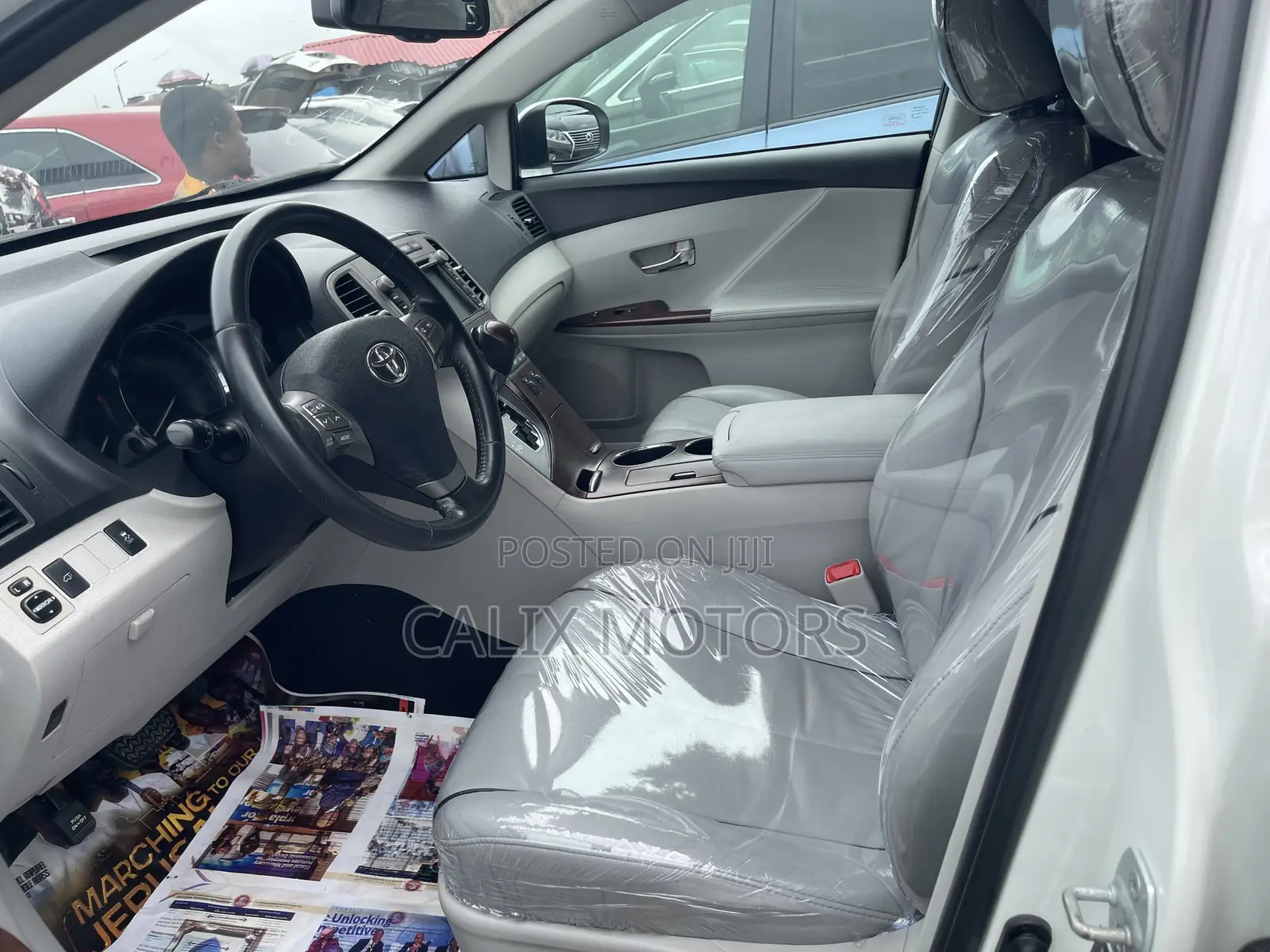 Toyota Venza 2011 White