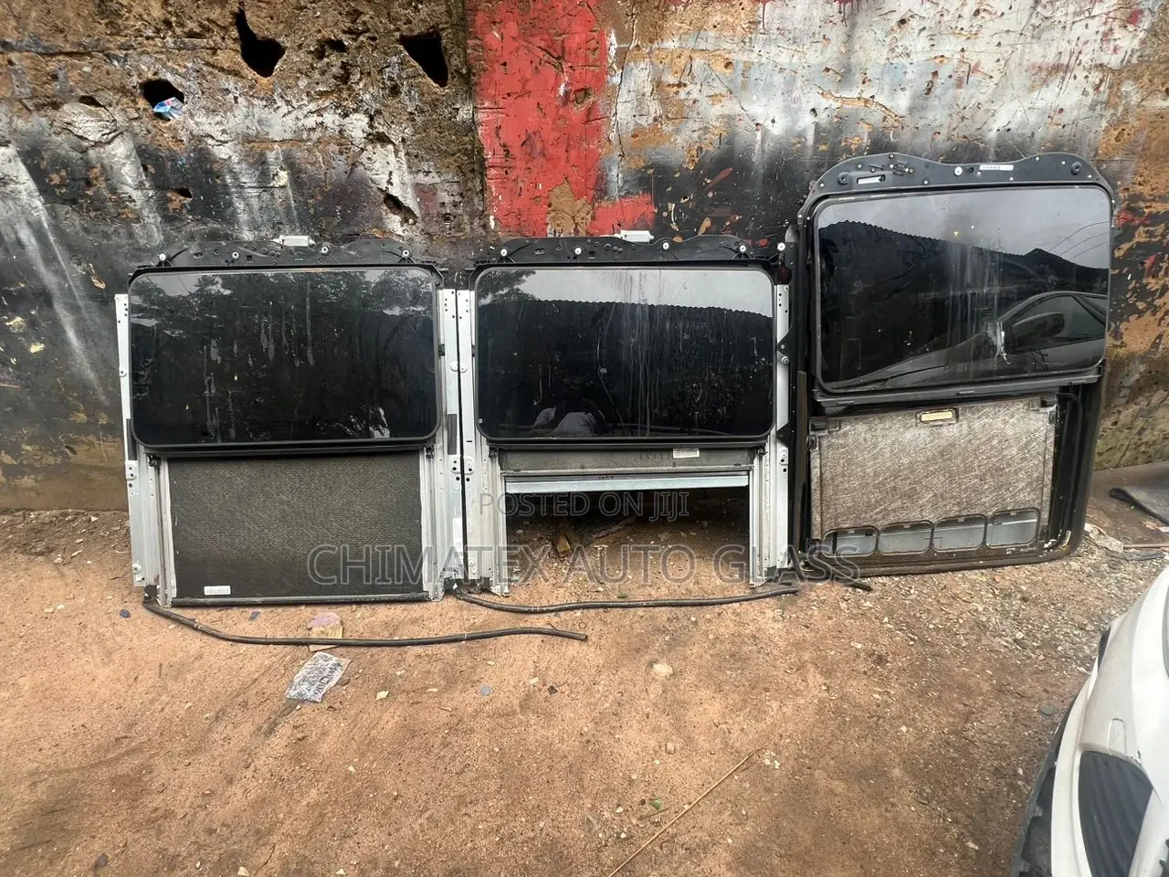 All Kinds of Pano Roof Glass for Mercedes Gle Available