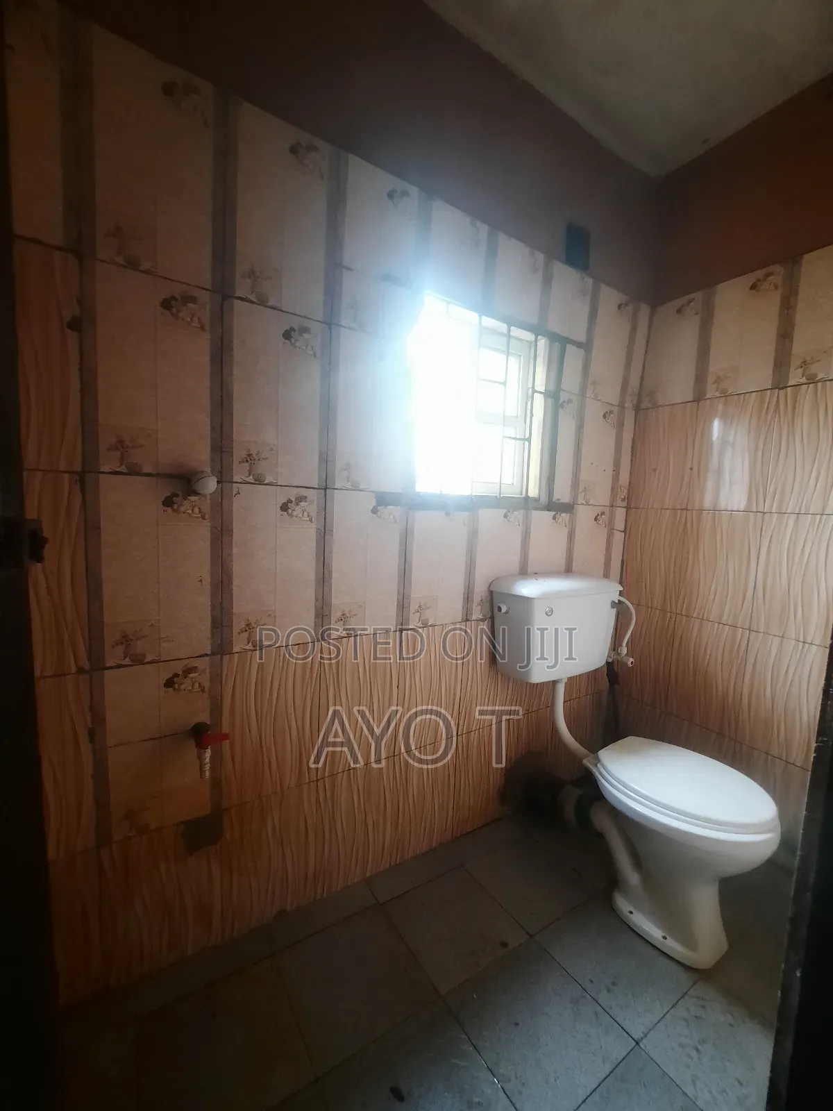 Studio Apartment in Bariga / Shomolu for rent