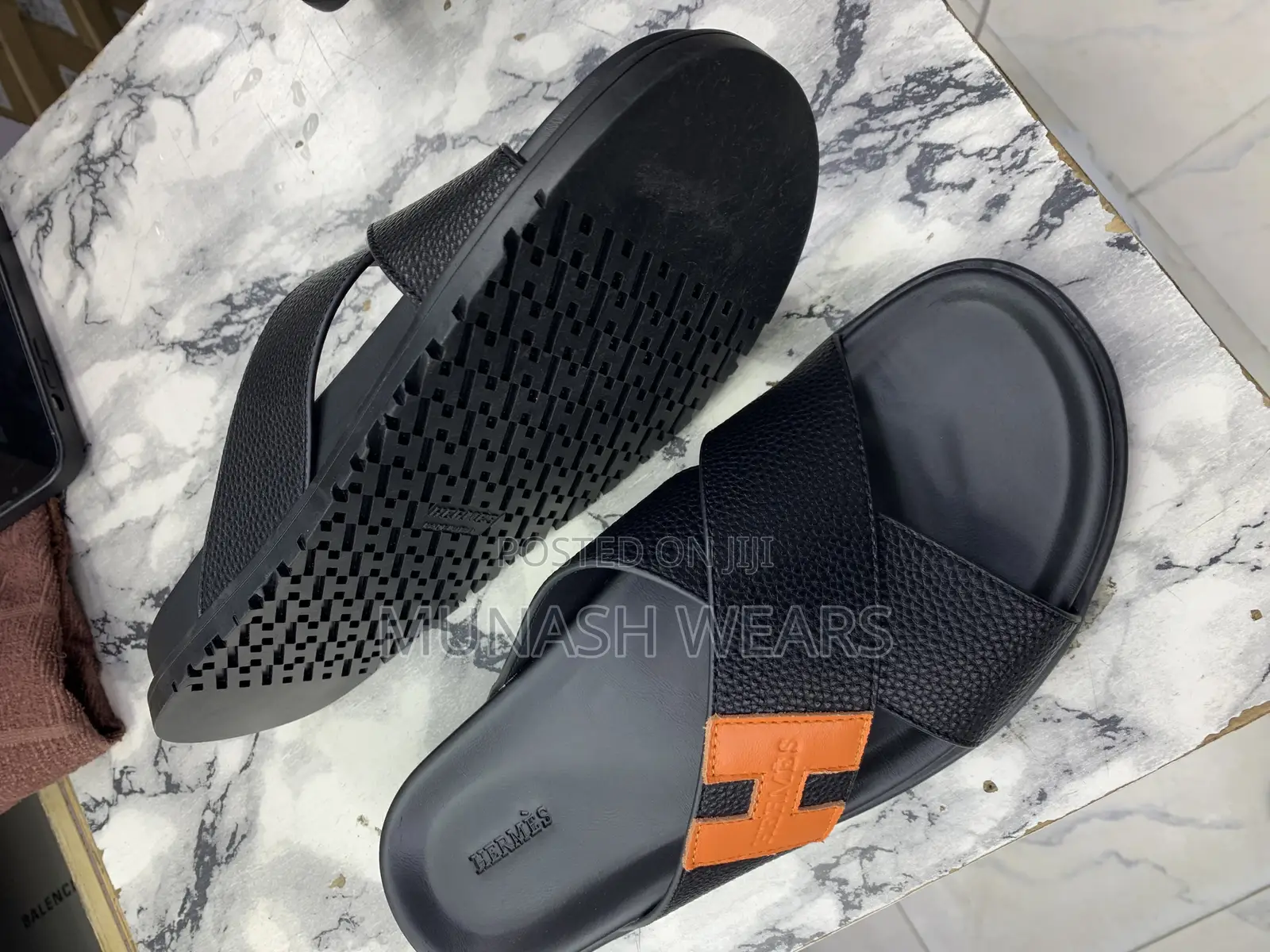 Original Leather Hermes Signature Slipers