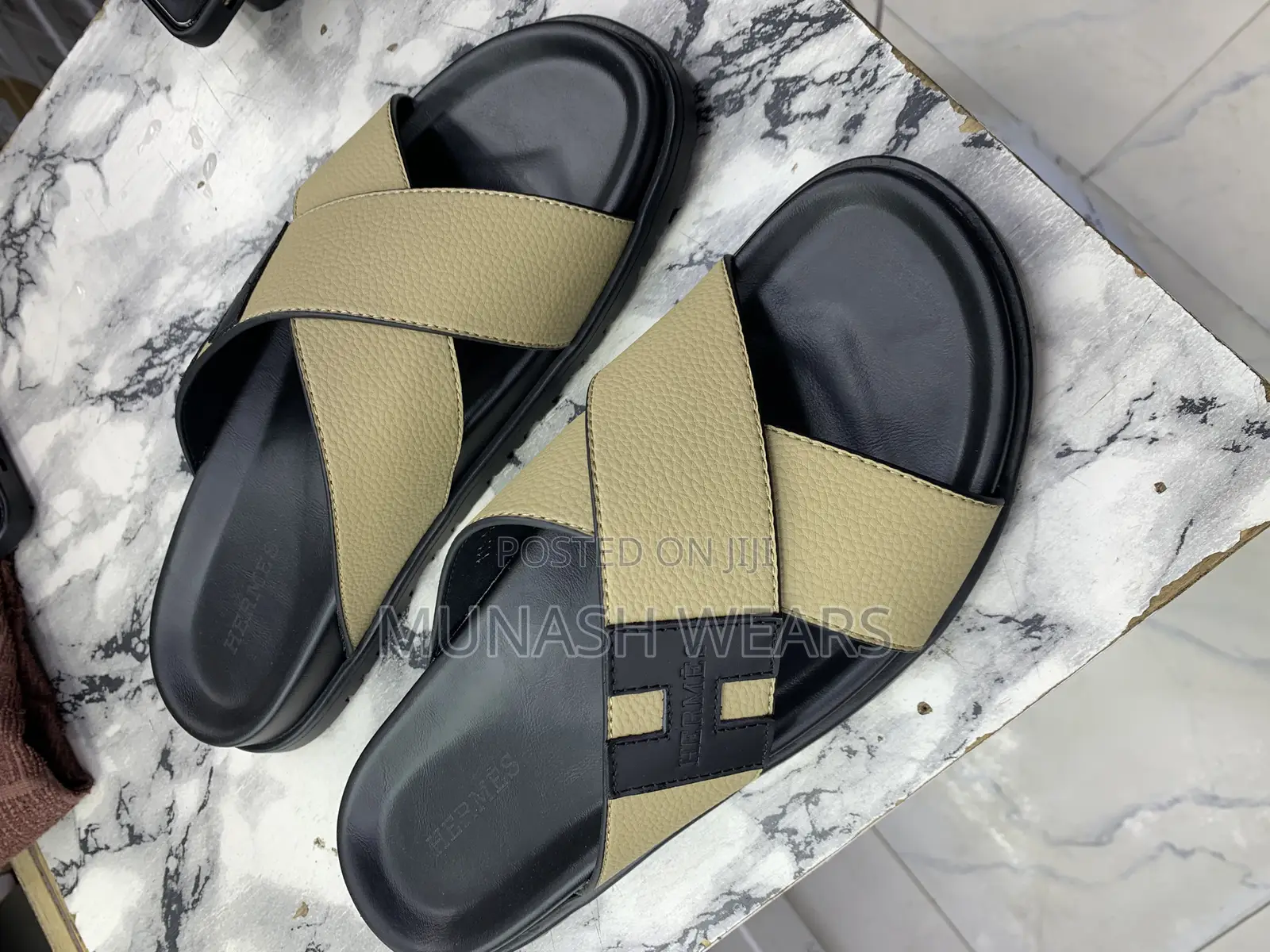 Original Leather Hermes Signature Slipers