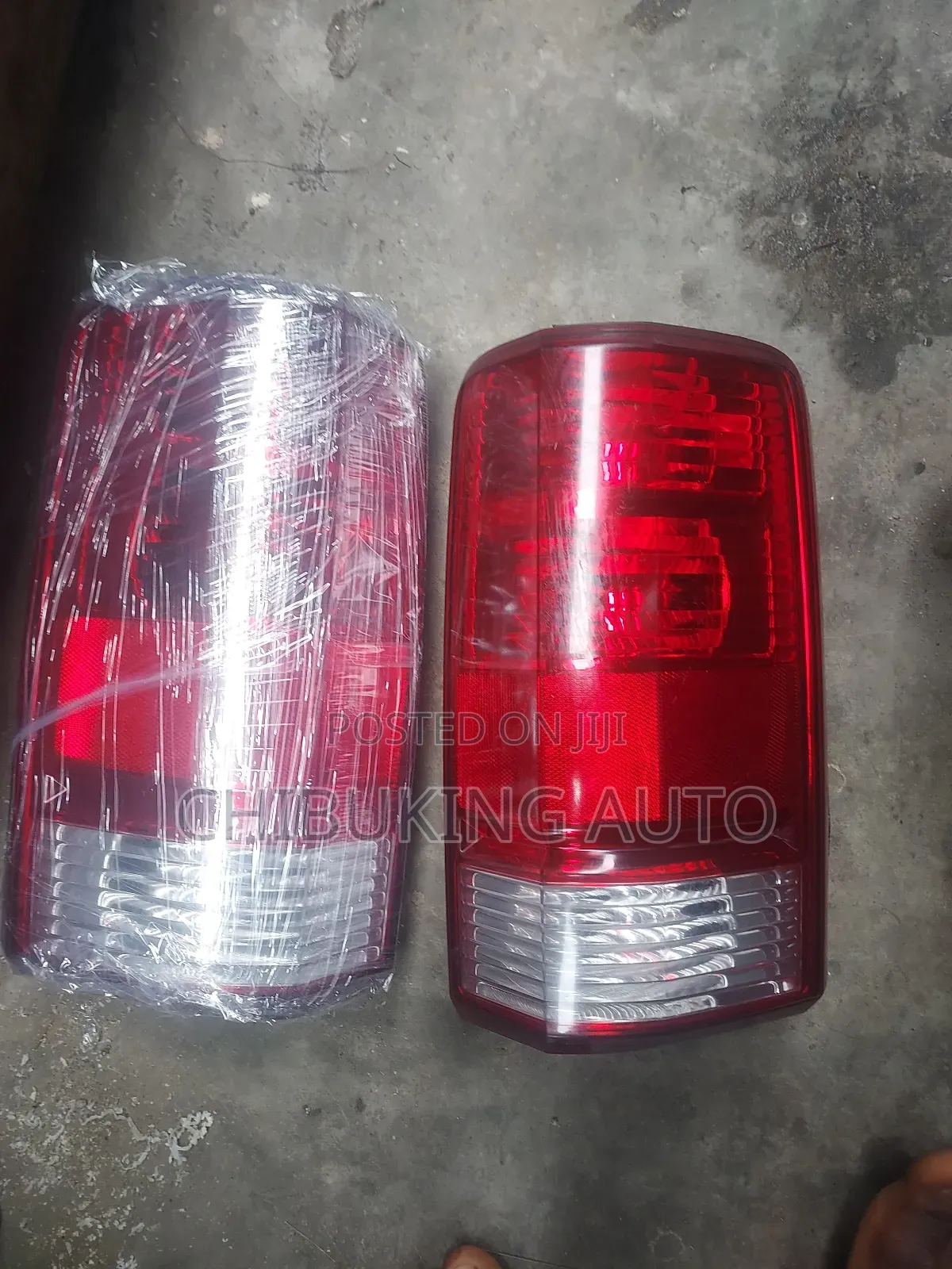 Light Dodge Nitro 2008