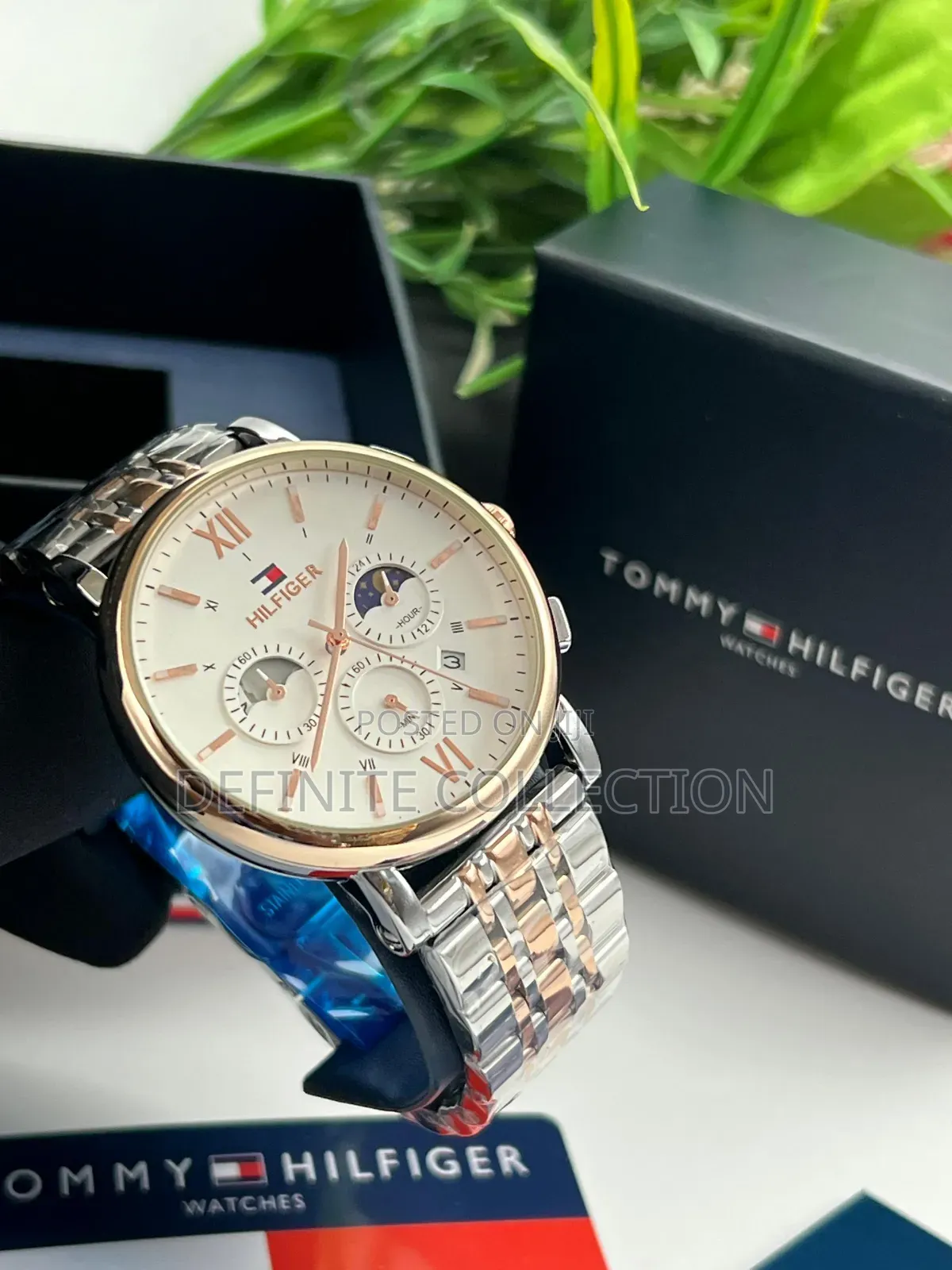 TOMMY HILFIGER Cooperate Wristwatch