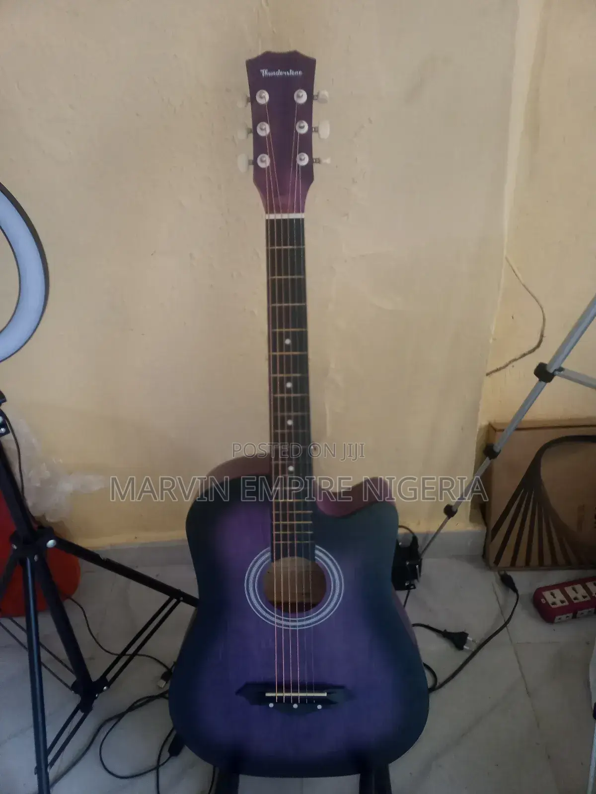 Acoustic Guitar 38 Inches With Free Bag + Strap