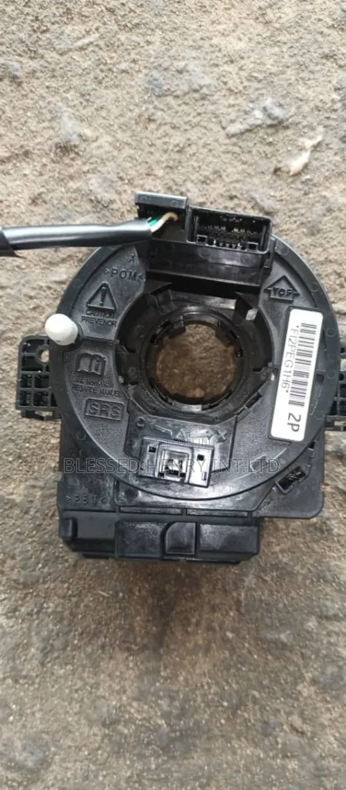 Steering Wheel With Airbag