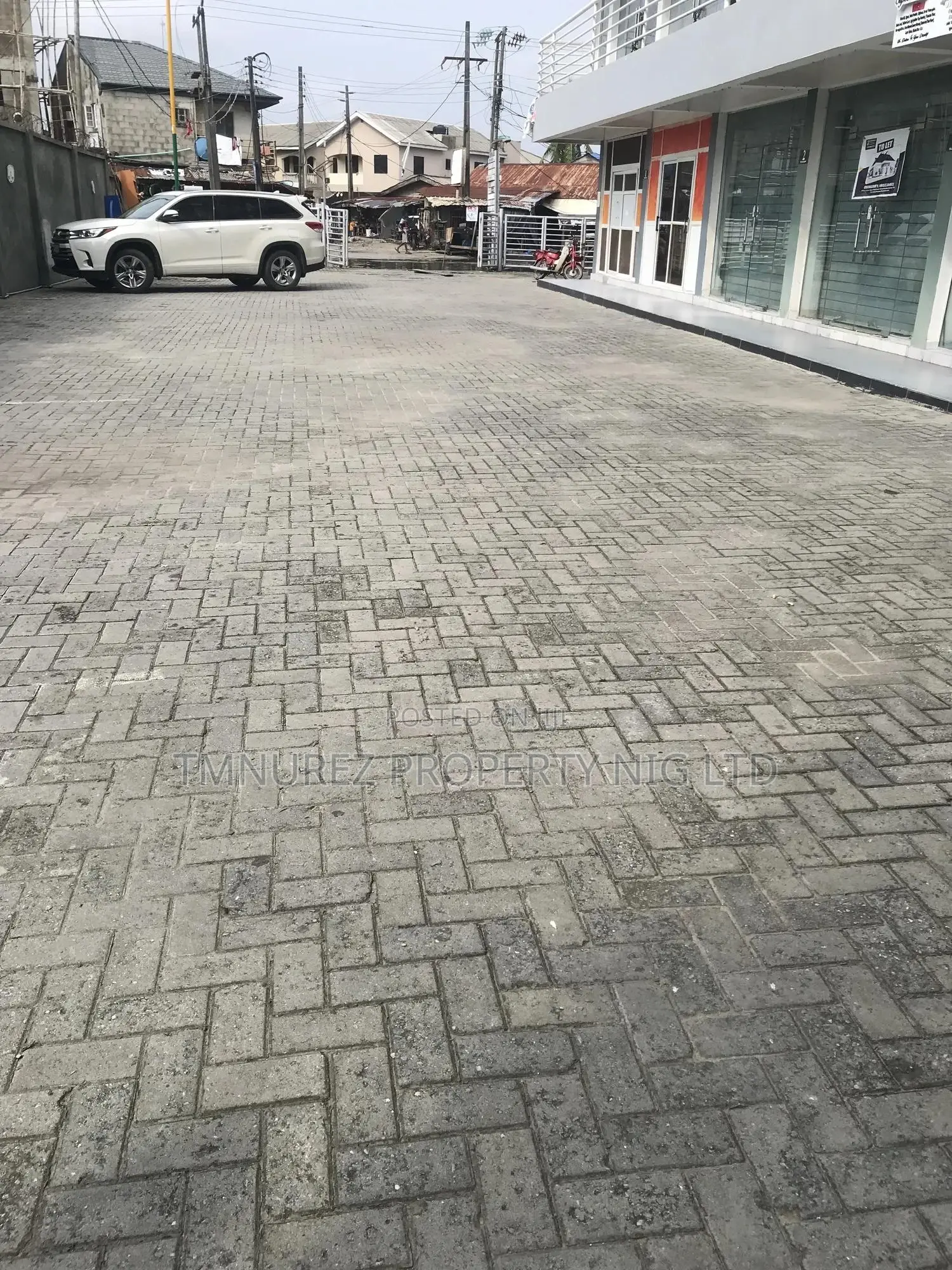 Shop Very Standard at Busy Road for Sale at Igbo Efon