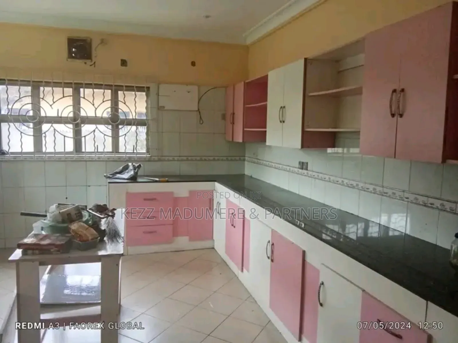 4bdrm Bungalow in Iweuzor Estate Rd , for rent