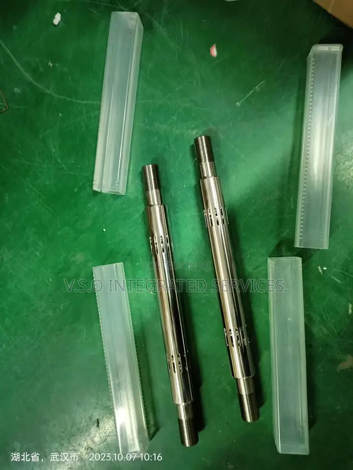 Wilden Pump Center Block and Shaft