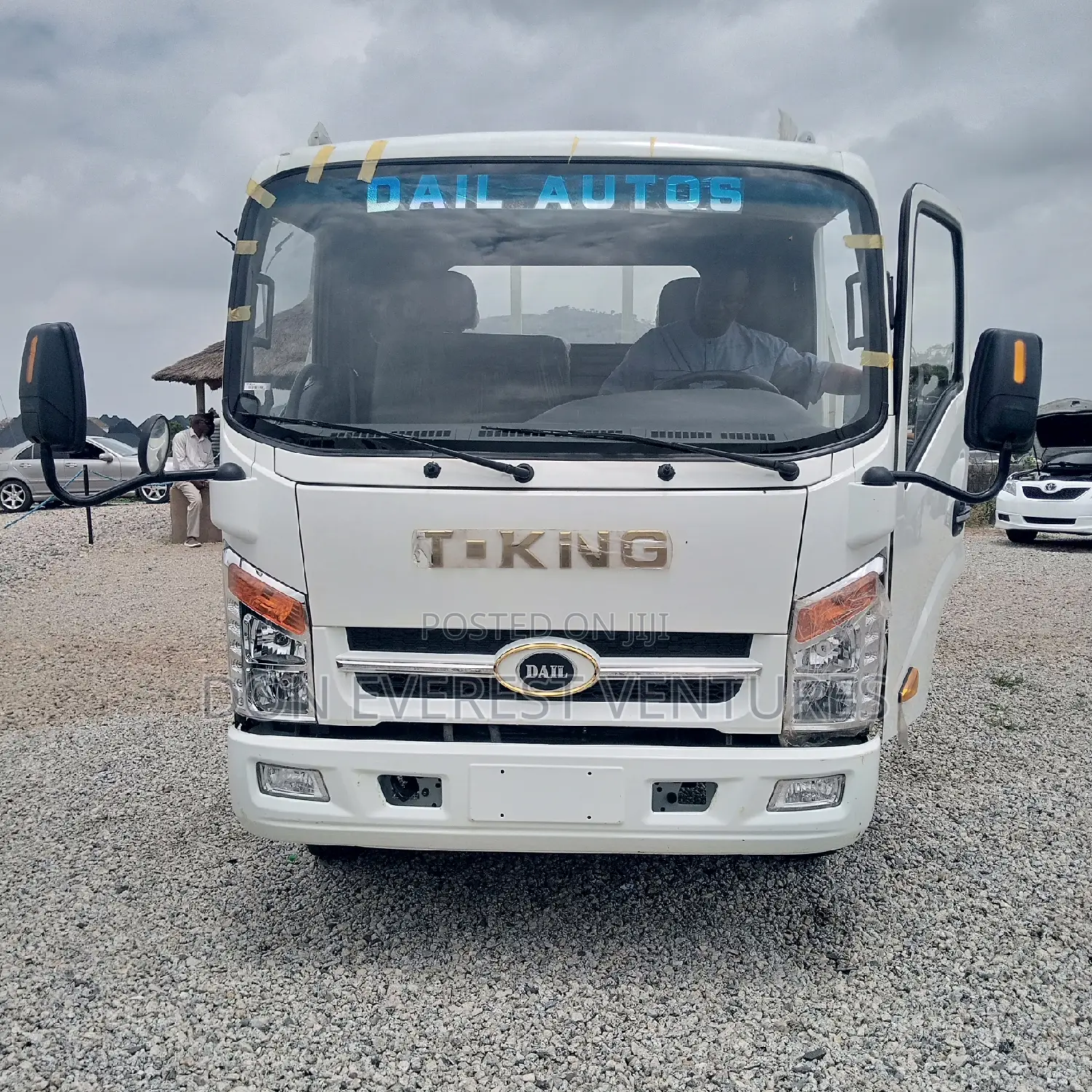 Band New 5 Tons Truck