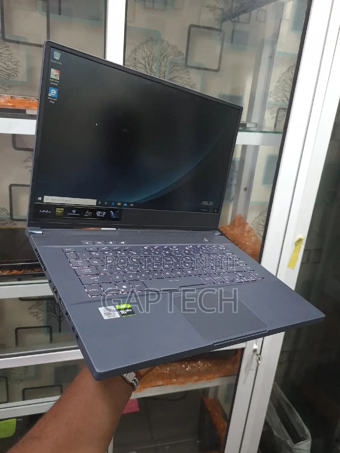 Laptop Asus ROG Zephyrus M15 GU502LU 16GB Intel Core I7 SSD 512GB