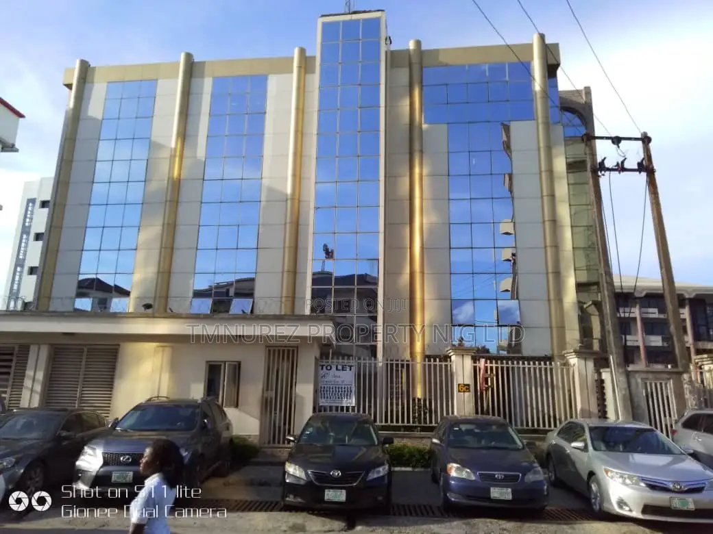 270 SQM Open Space Warehouse for Rent at Vi