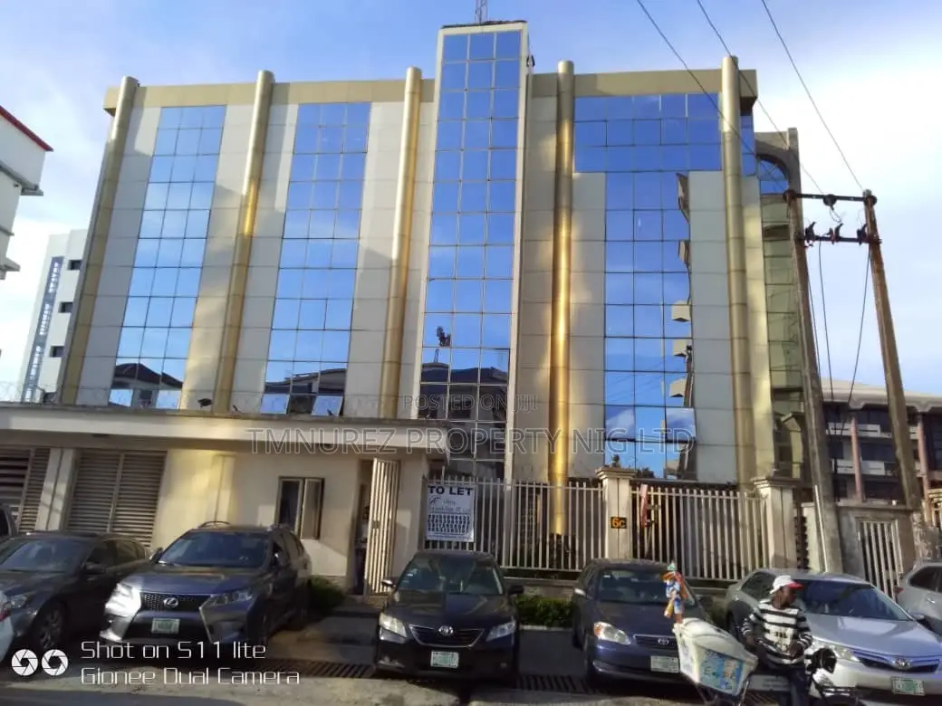 270 SQM Open Space Warehouse for Rent at Vi