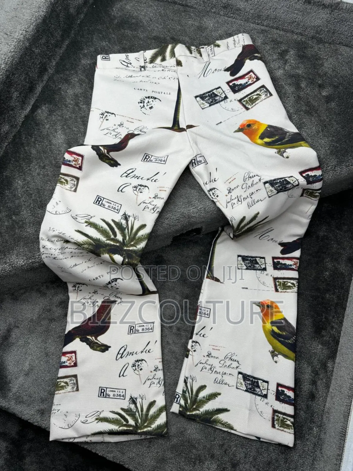 Original Italian Luxury Baggy Jeans Available in Store