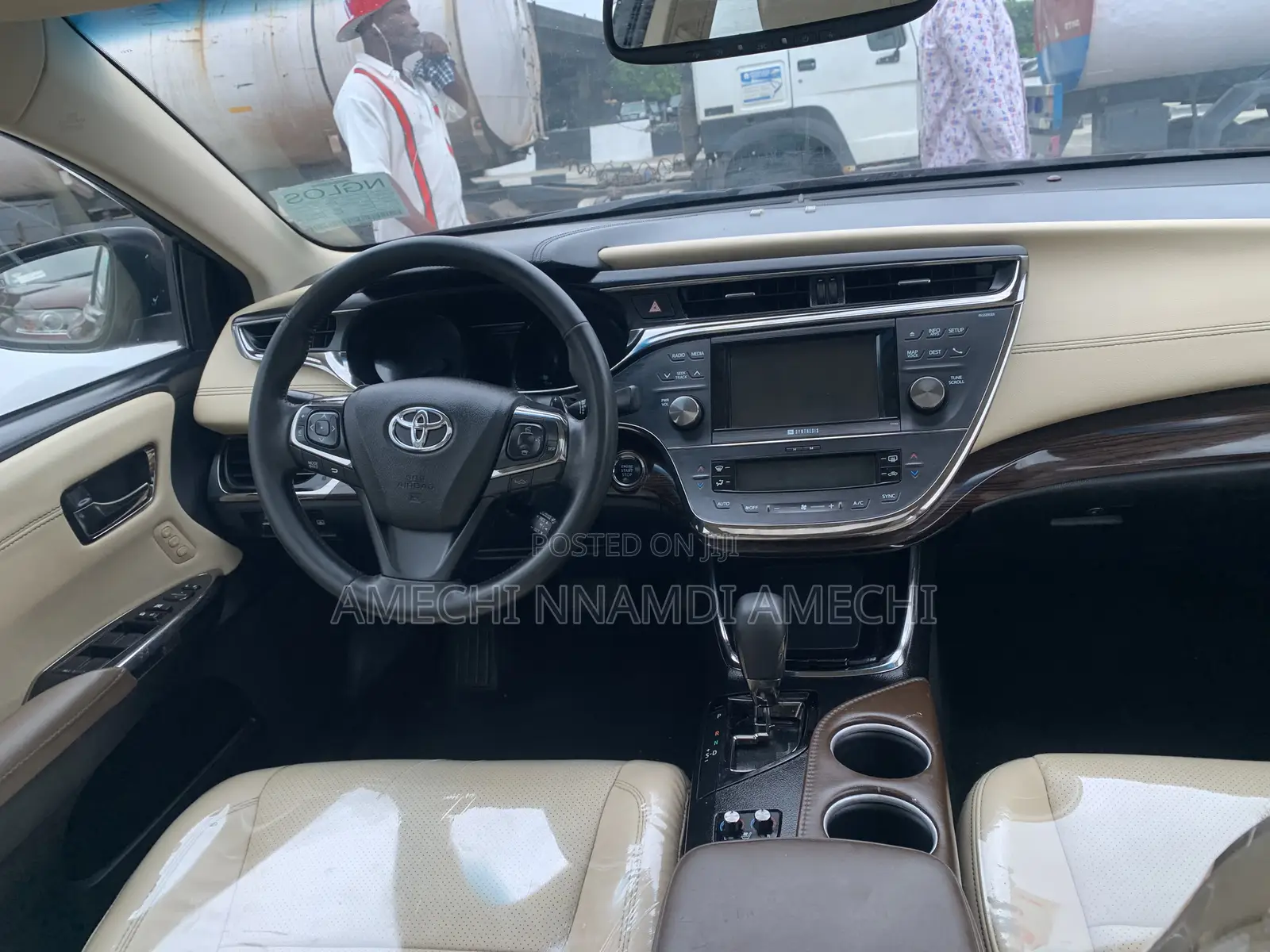 Toyota Avalon Limited 4dr Sedan (3.5L 6cyl 6A) 2014 Red