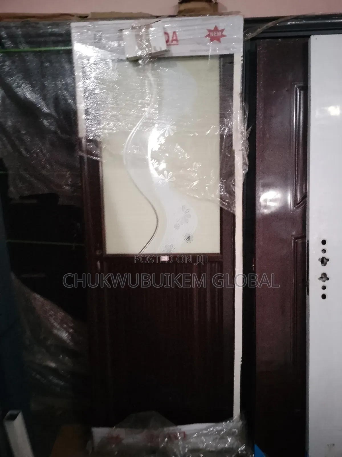 Standard Quality Glass Toilet Door