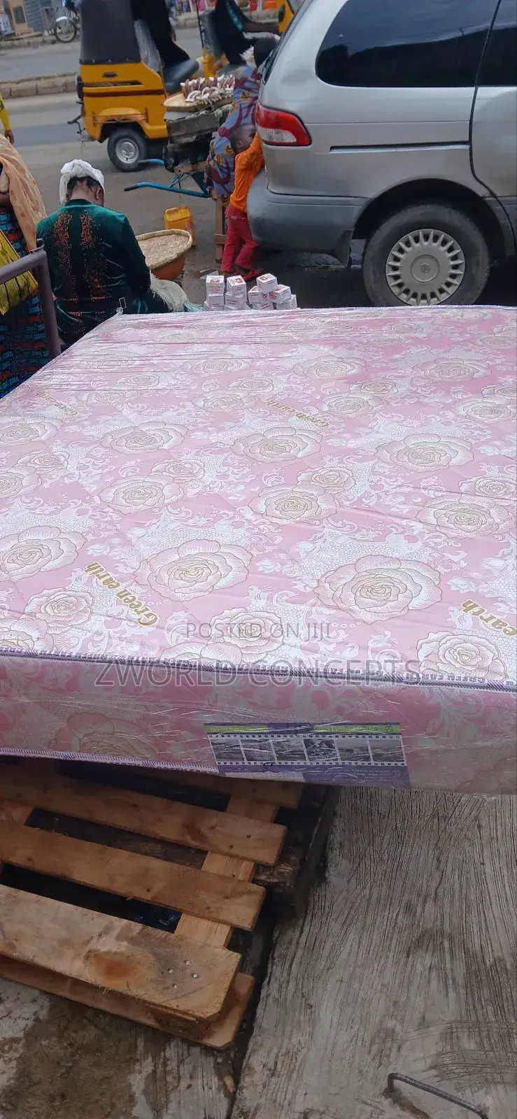 41⁄2 Ft by 6f by 8inches Semi Orthopaedic Mattress