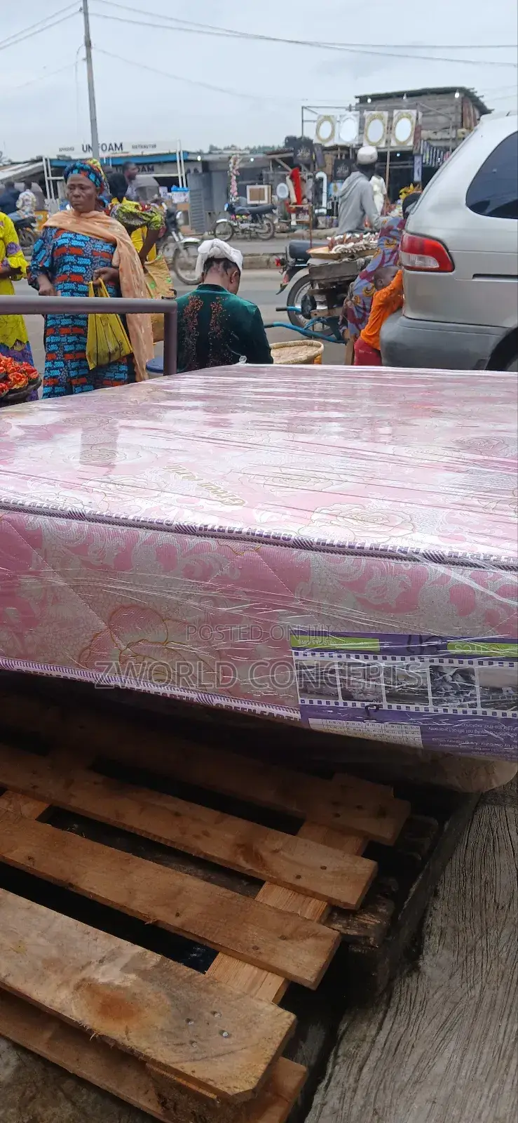 41⁄2 Ft by 6f by 8inches Semi Orthopaedic Mattress
