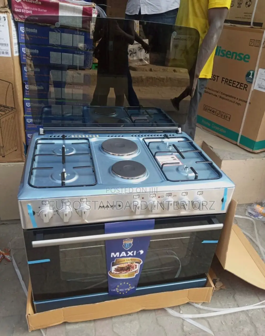Standing Kitchen Gas Cooker and Oven Combine