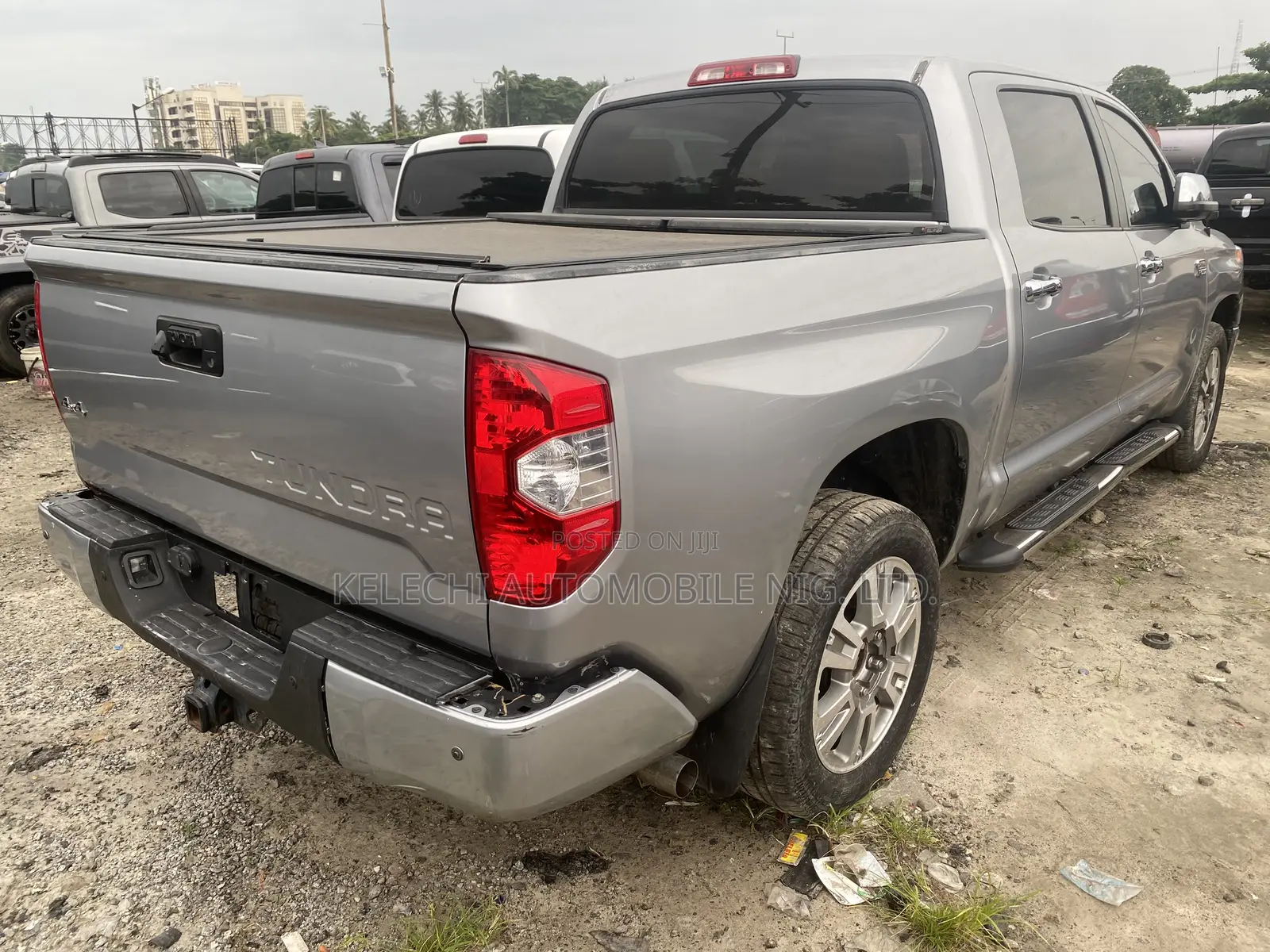 Toyota Tundra 2014 Silver