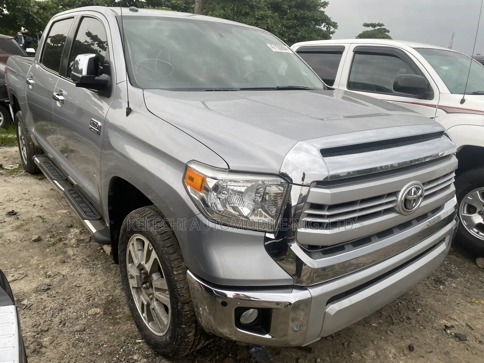 Toyota Tundra 2014 Silver
