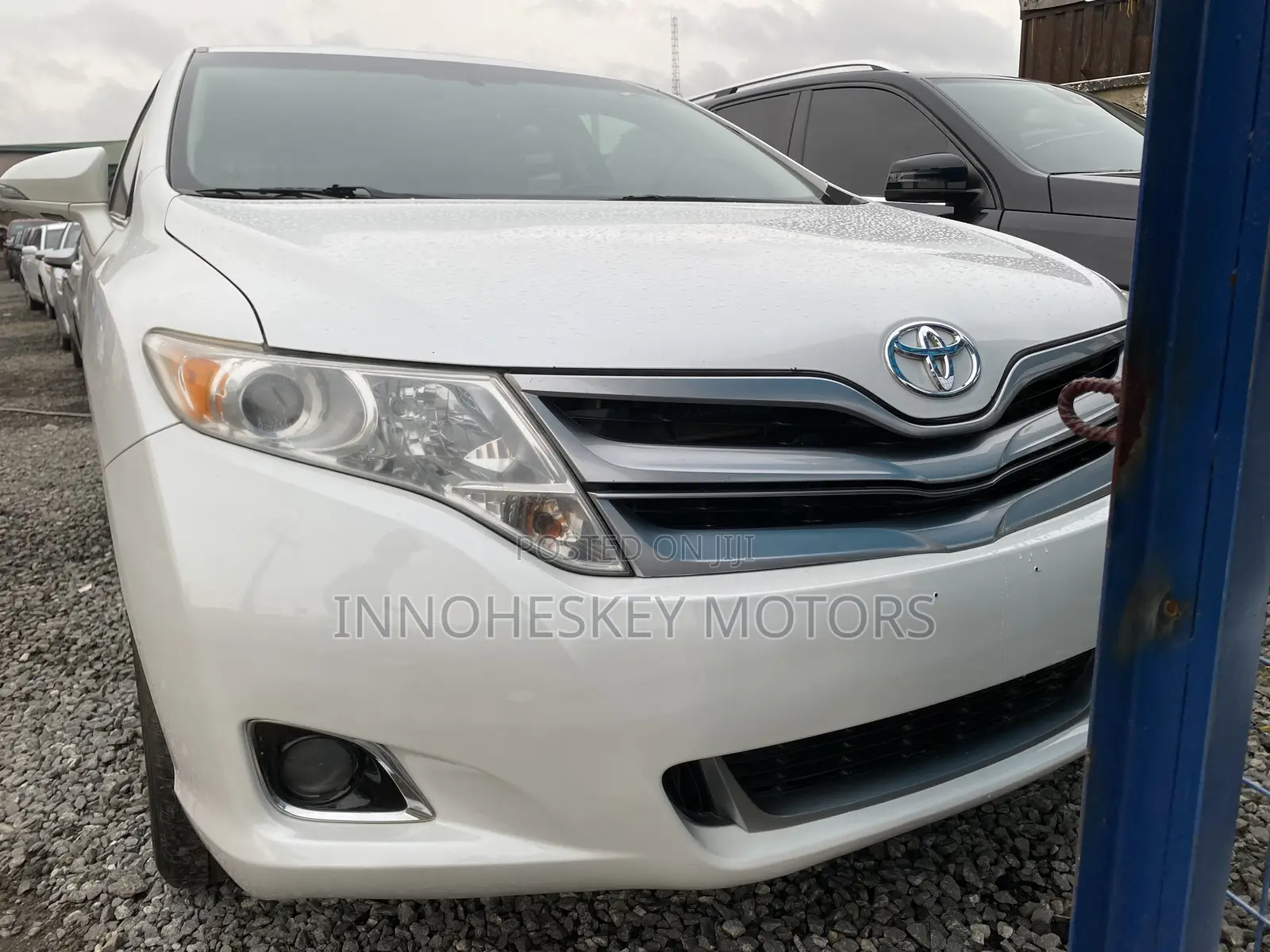 Toyota Venza LE FWD 2013 White