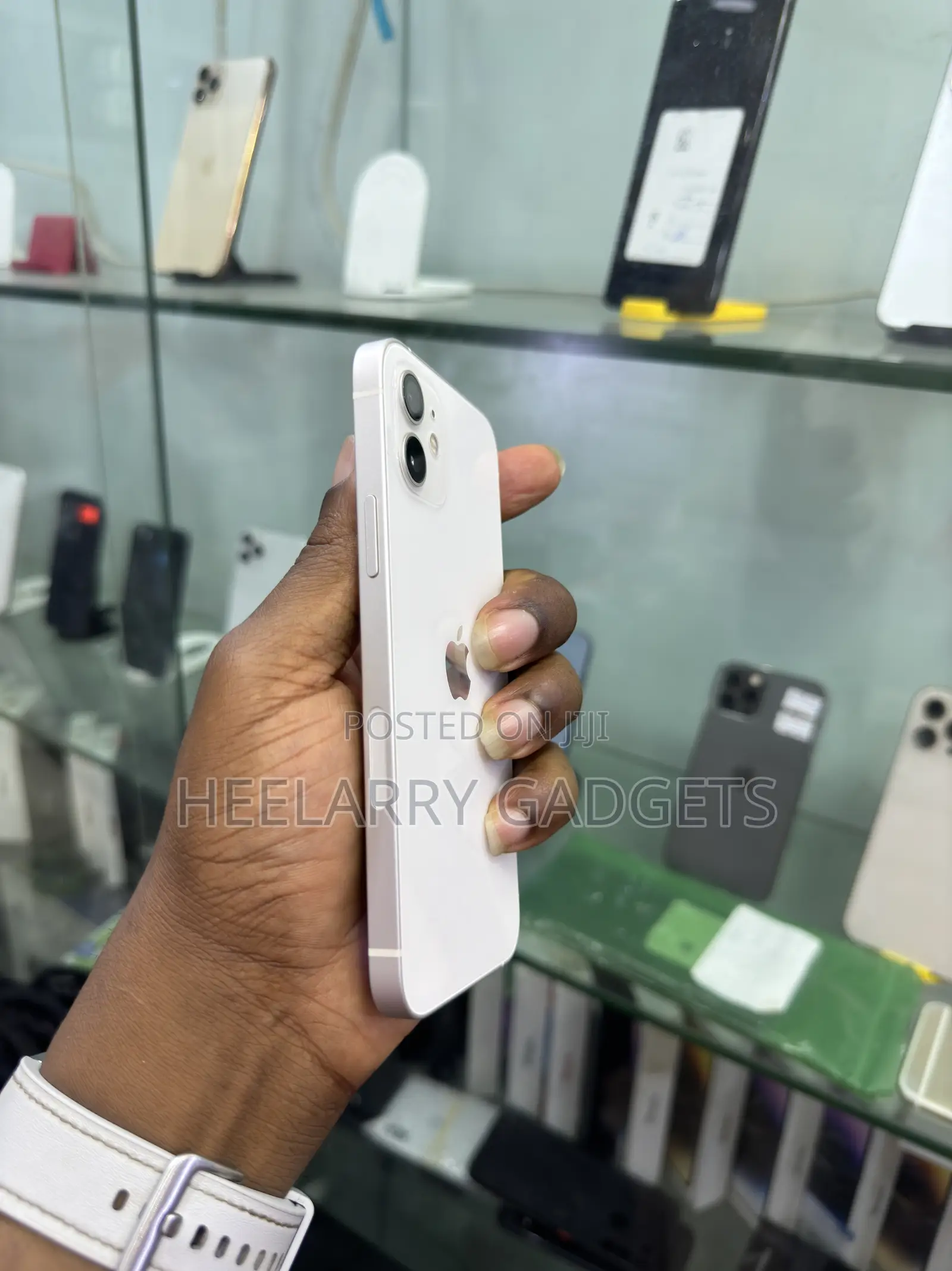 Apple iPhone 12 64 GB White