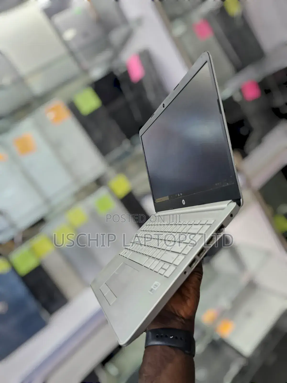 Laptop HP Stream 14-Cb110nr 4GB Intel Core I3 SSD 256GB