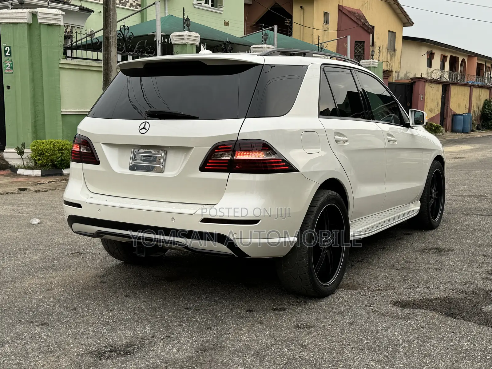 Mercedes-Benz M Class ML350 4MATIC 4dr SUV AWD (3.5L 6cyl 7A) 2014