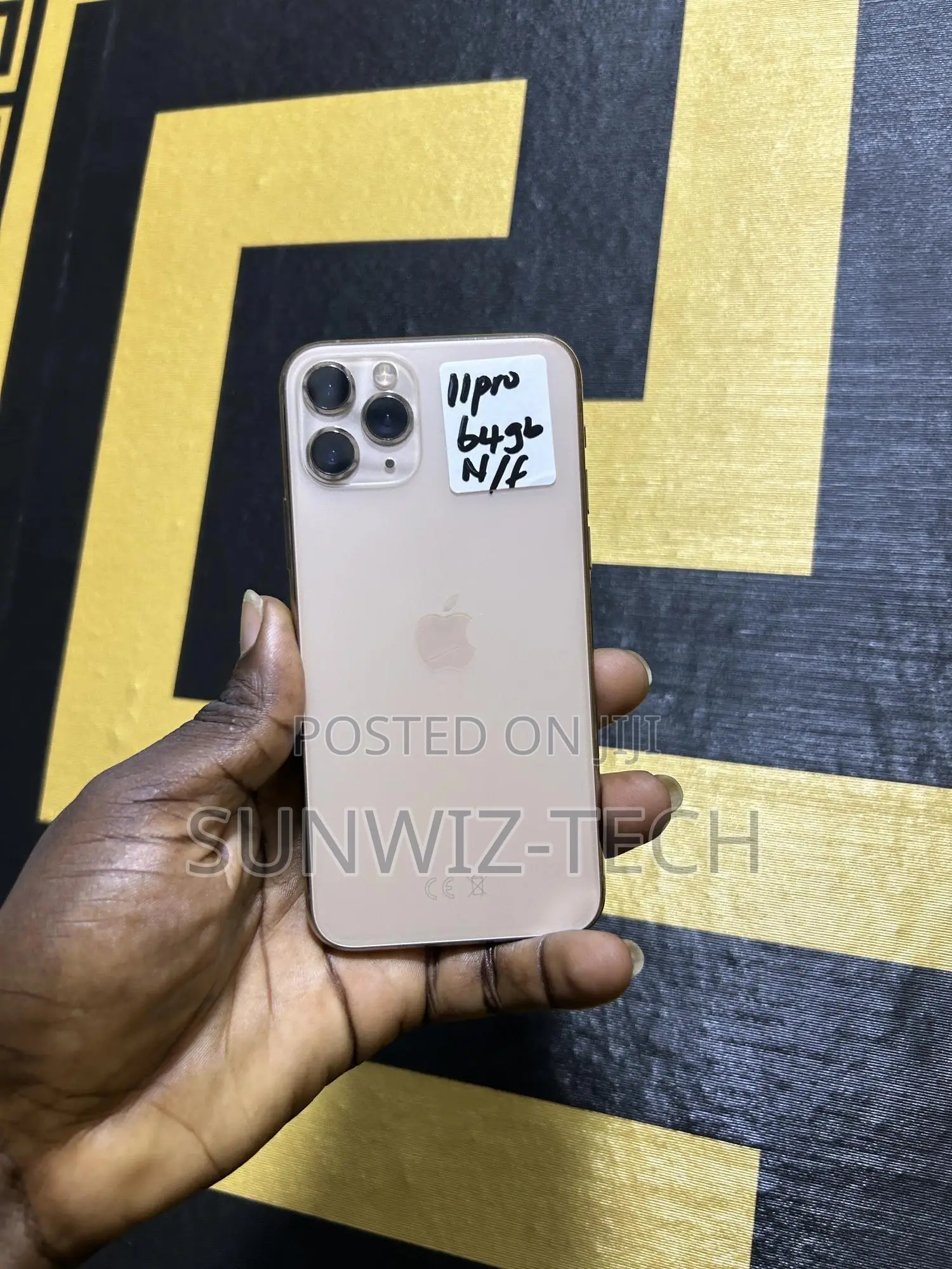Apple iPhone 11 Pro 64 GB Gold