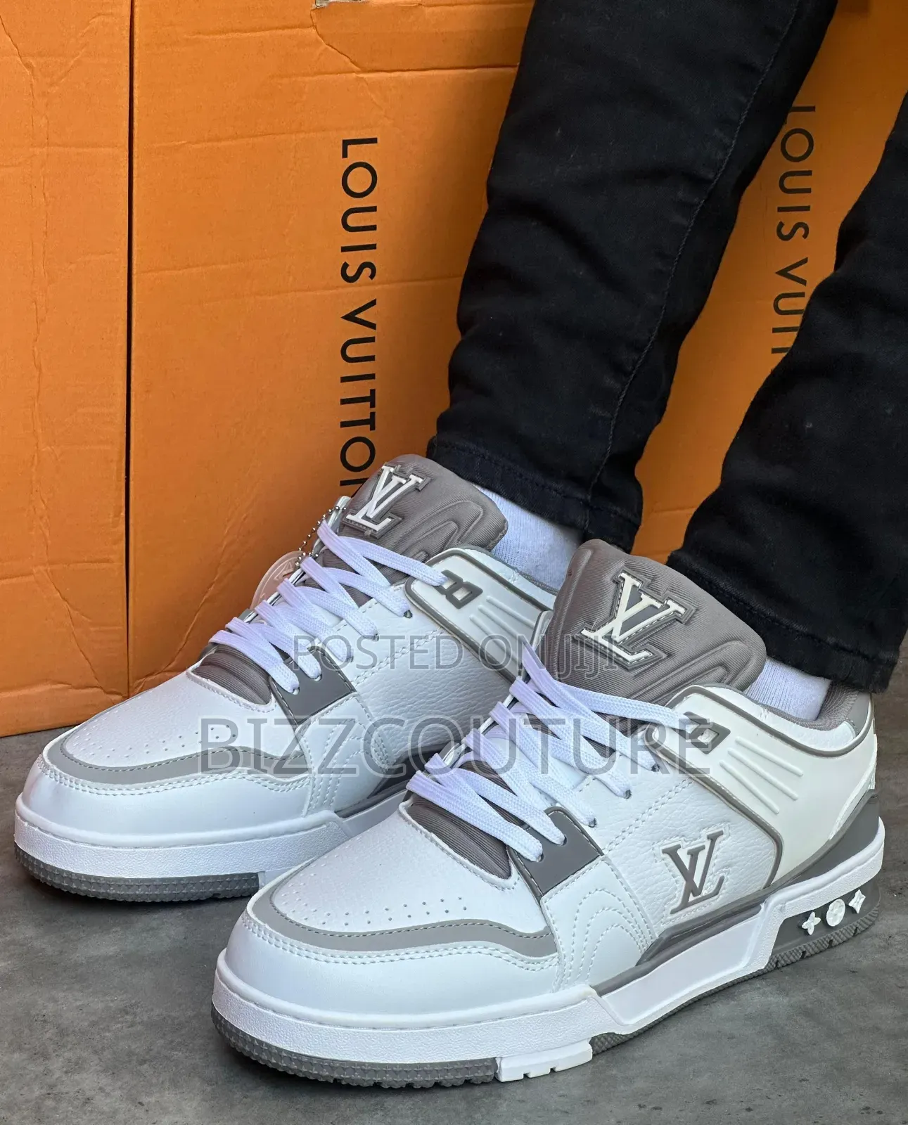 Original LOUIS VUITTON Men's Trainer FL24 Available in Store