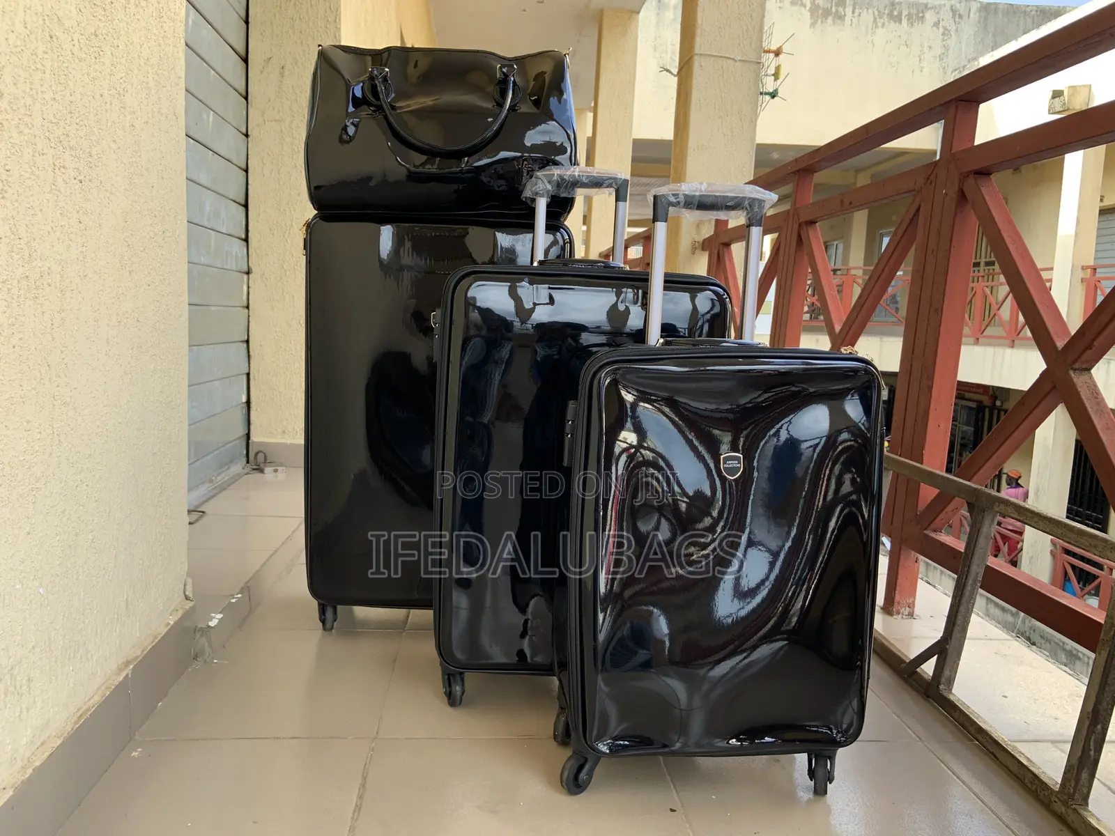 Set of Quality Imported Glossy Skin Travel Luggage
