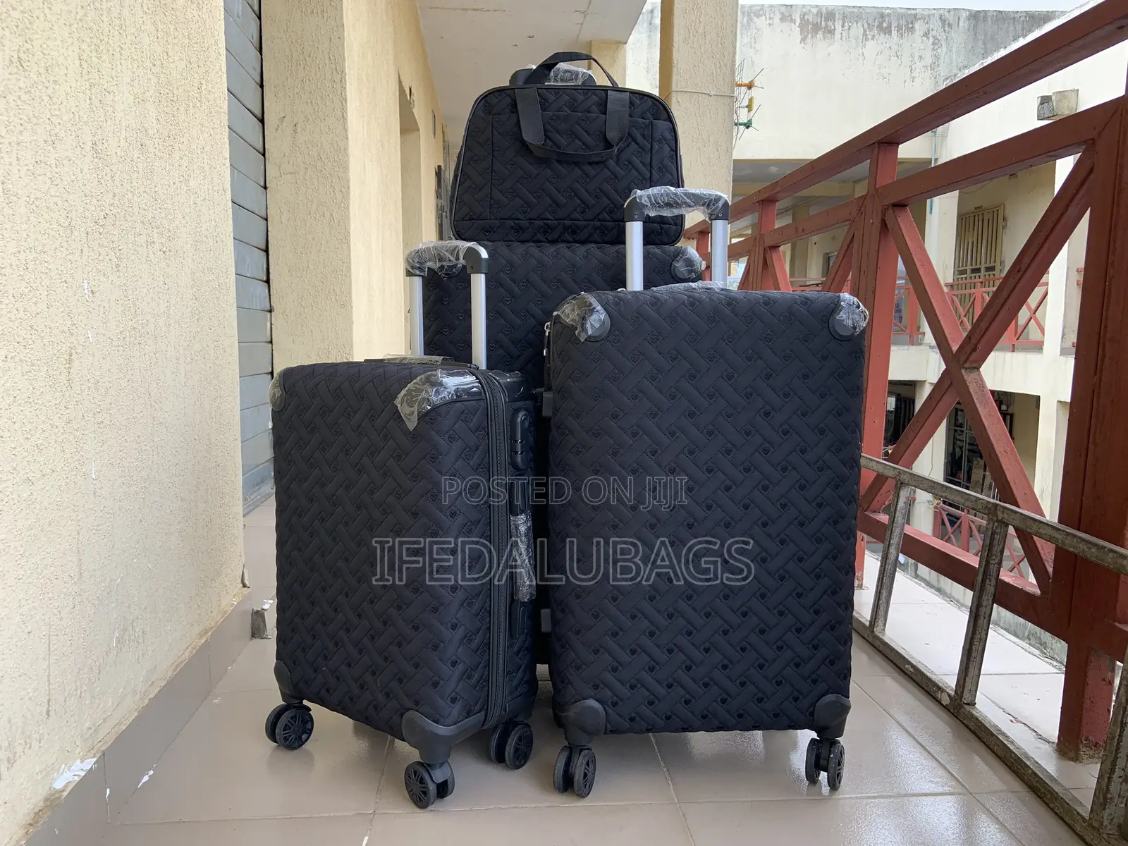 Black Quality Travel Luggage