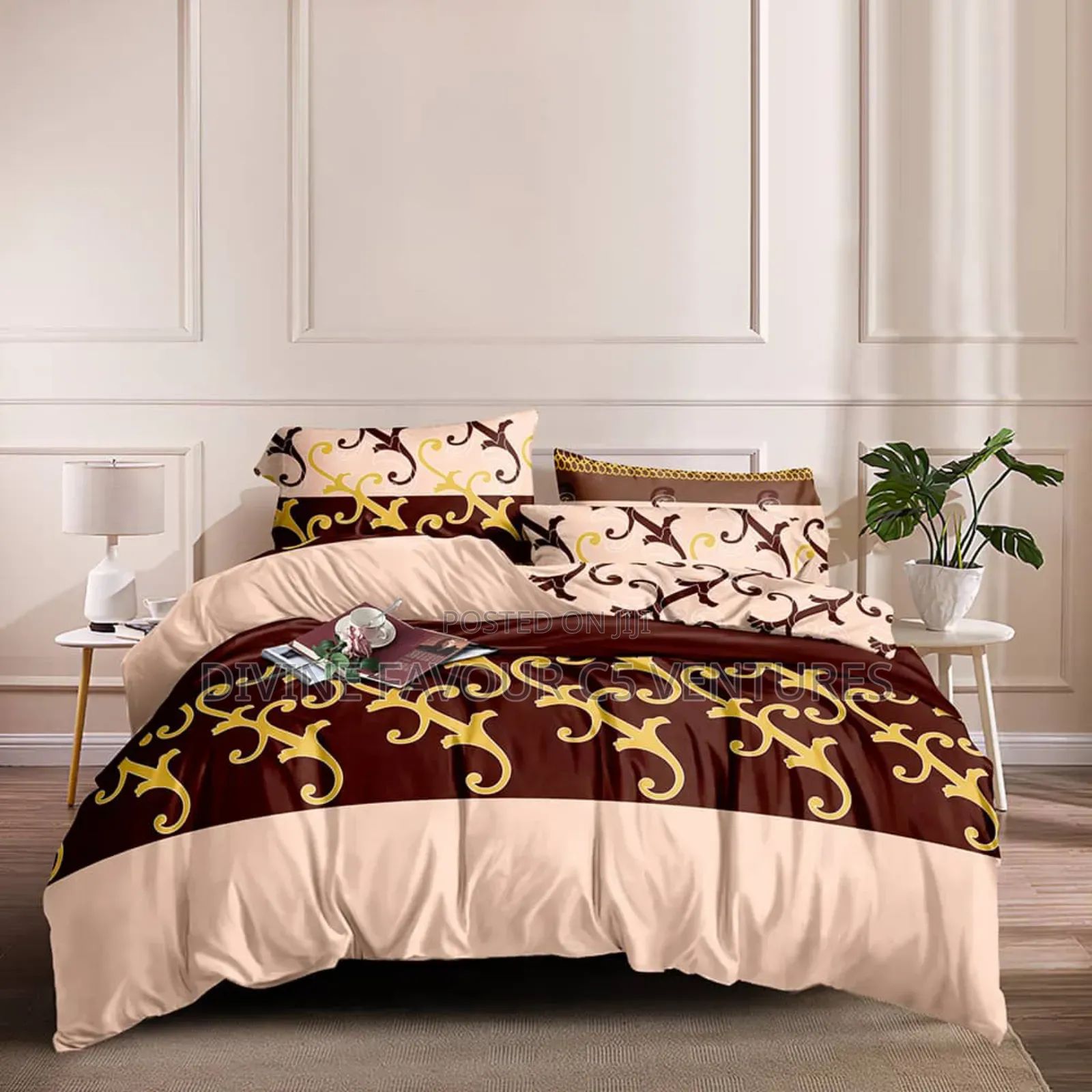 6 X 6ft Bedspread With 4 Pillows