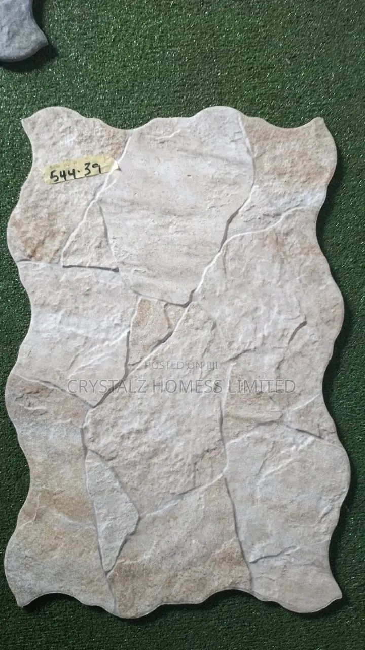 Made in Spain Outside Wall Tiles Crack Tiles 44x66