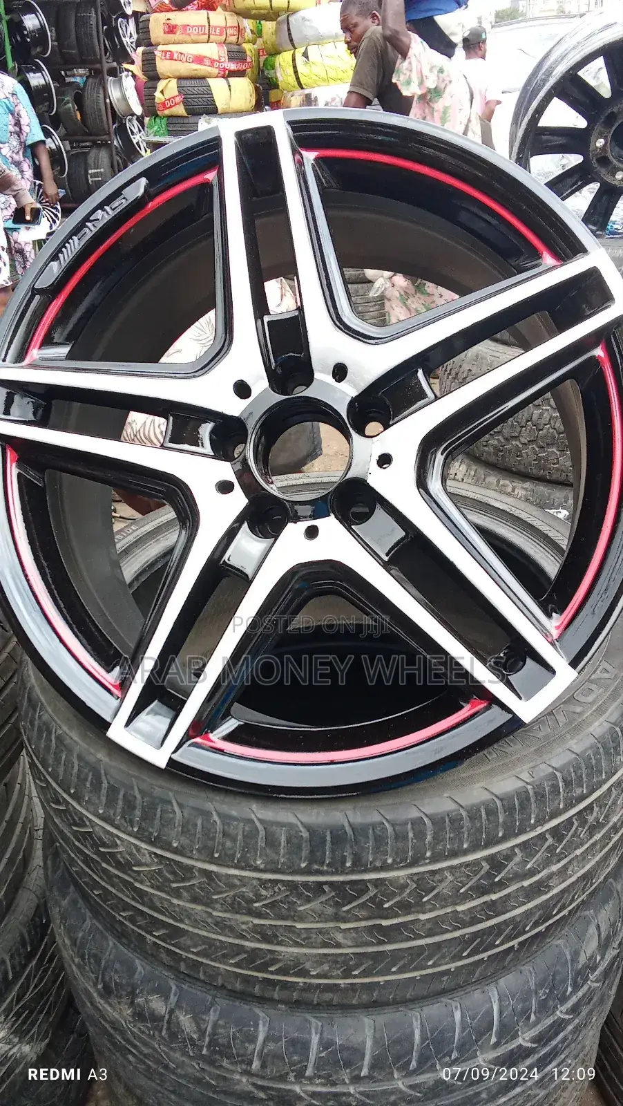 18 Inch Black an Silver Wheels
