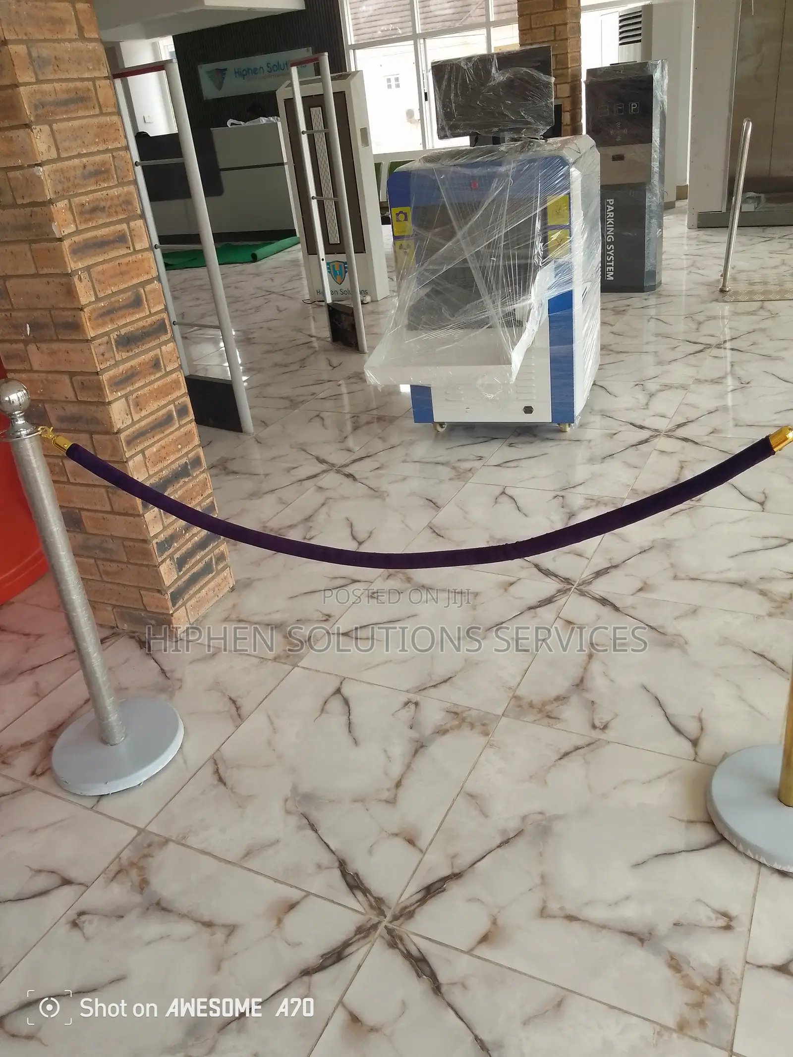 VIP Stanchion Velvet Rope For Hotel Wedding Party With Hooks