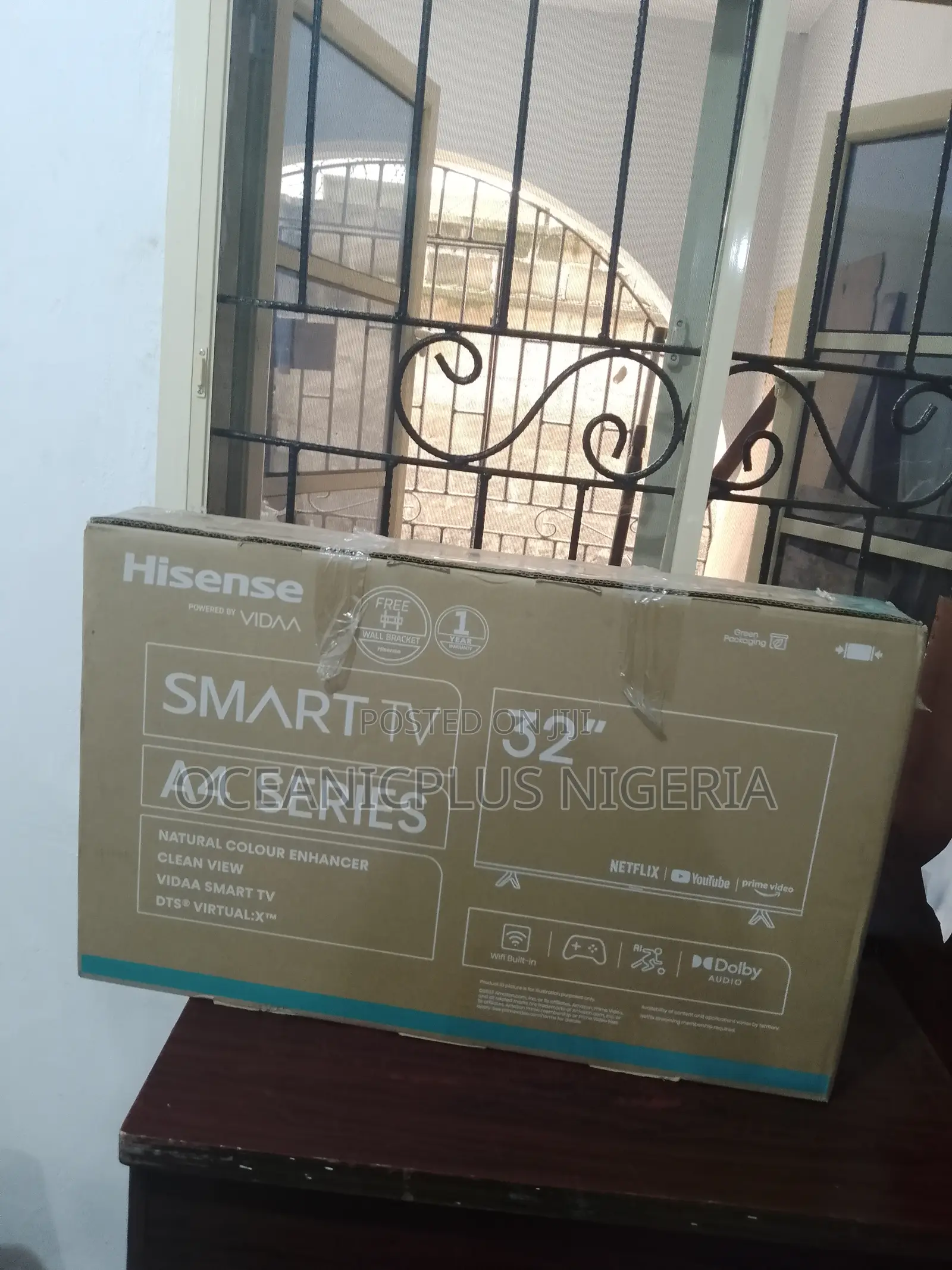 Top Pick 32inches Hisense [] Smart Television
