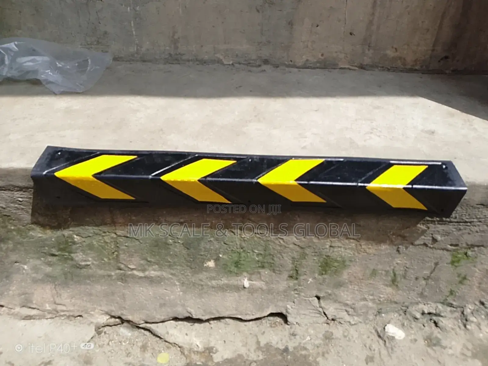 Square Rubber Corner Protector