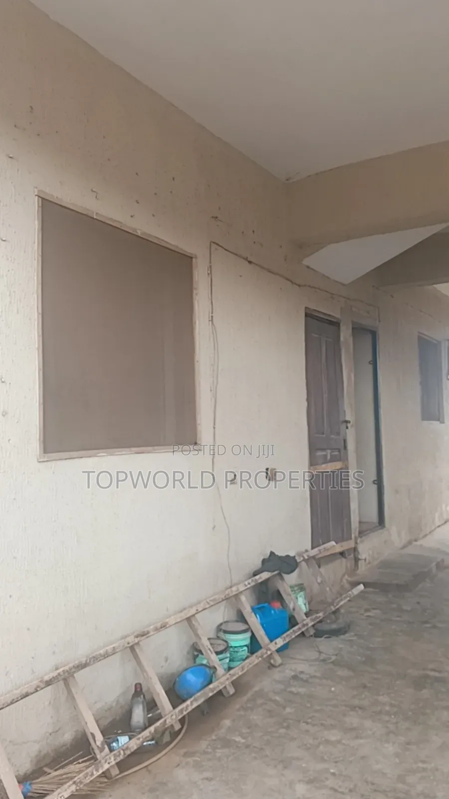 6bdrm Duplex in Ajayi Road Ogba for sale