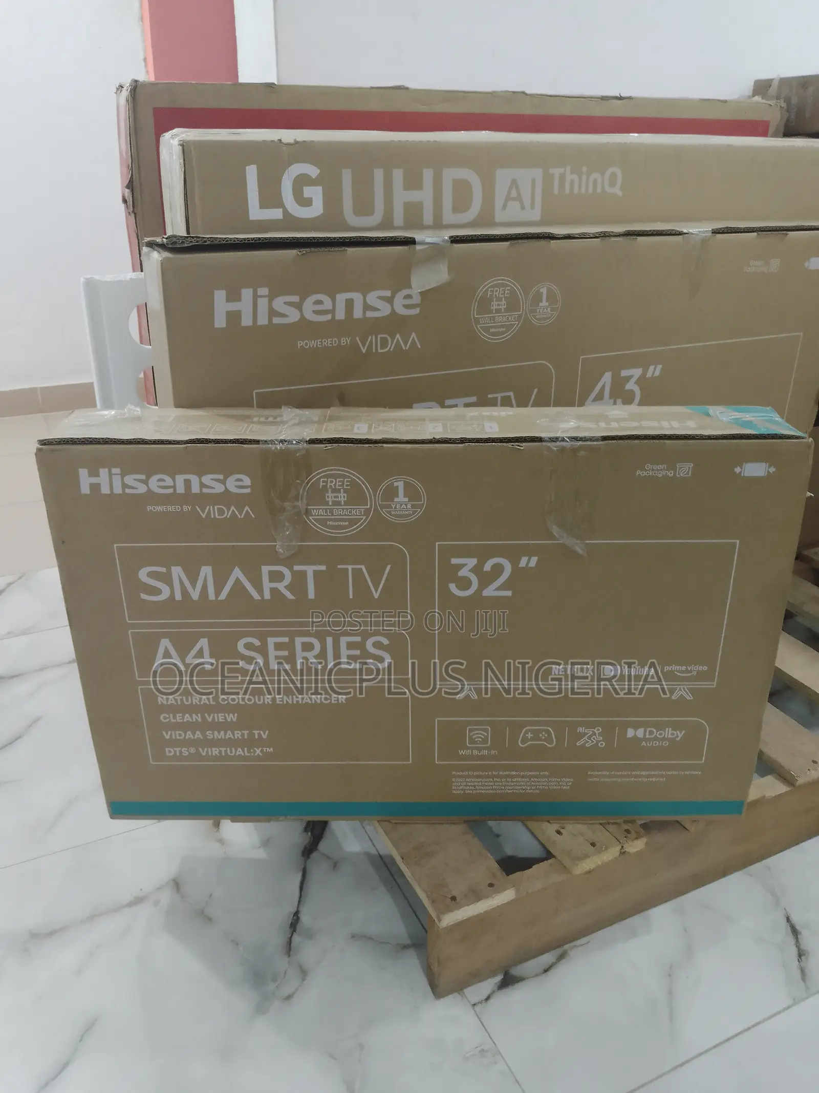 Portable 32inches Hisense Smart Television