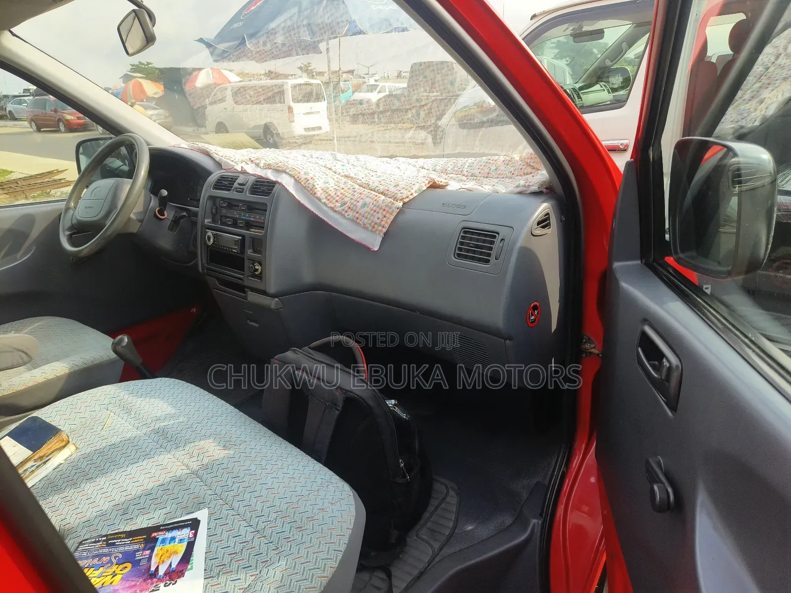 Toyota HiAce 2002 Red