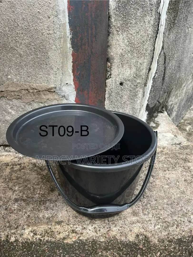 Strong Handle Bucket With Cover