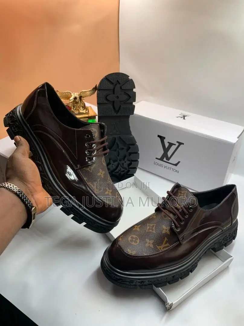 Louis Vuitton Men's Flat Shoes